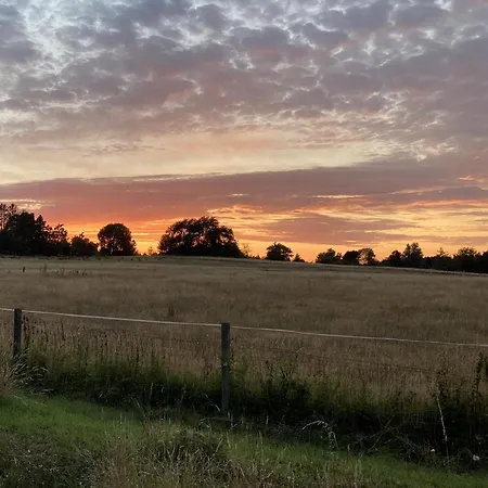 펜션 Peace And View Over The Fields